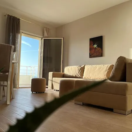 Lotus Apartments Vlore Exterior photo